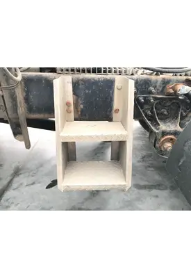 MACK CX613 VISION Engine Brackets, Misc.