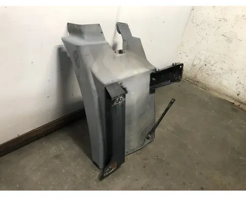 MACK CX613 VISION Fender