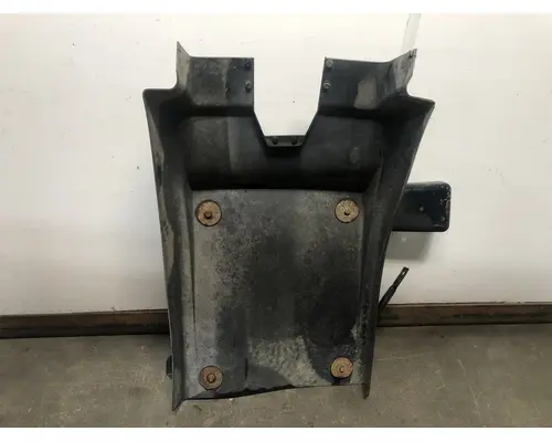 MACK CX613 VISION Fender