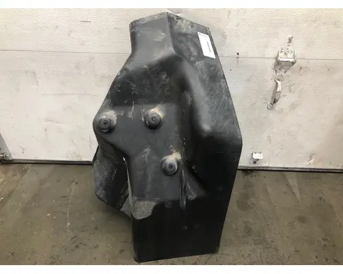 MACK CX613 VISION Fender