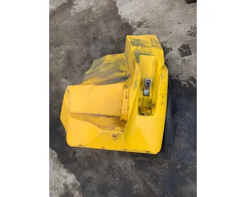 MACK CX613 VISION Fender