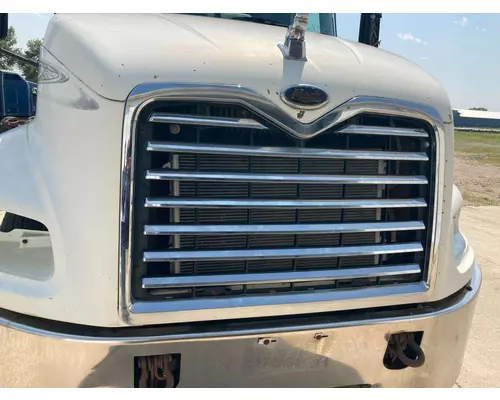 MACK CX613 VISION Grille