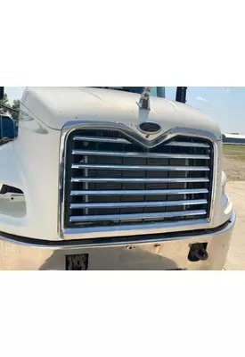 MACK CX613 VISION Grille