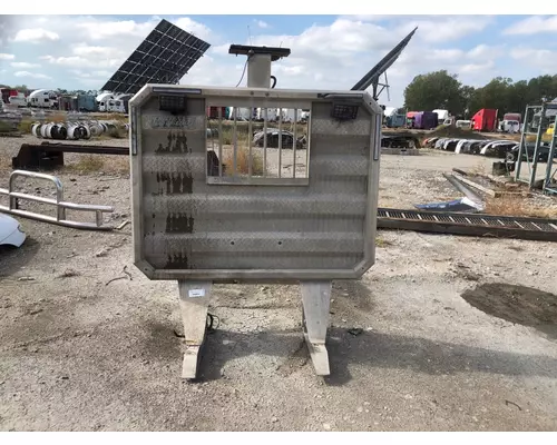 MACK CX613 VISION Headache Rack