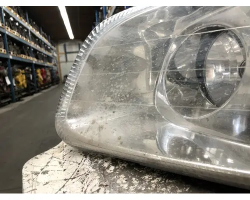 MACK CX613 VISION Headlamp Assembly