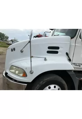 MACK CX613 VISION Hood