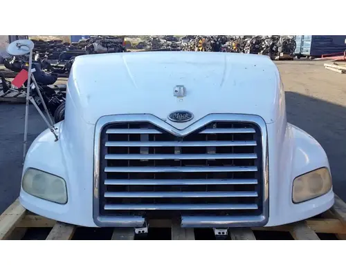 MACK CX613 VISION Hood
