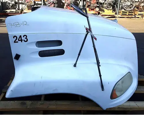 MACK CX613 VISION Hood