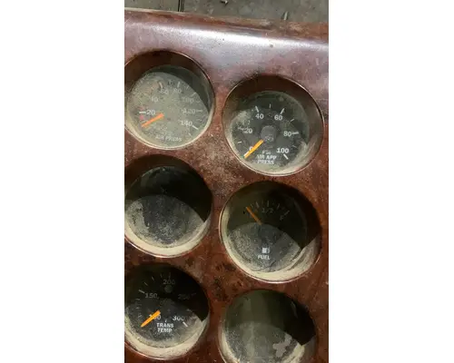 MACK CX613 VISION Instrument Cluster