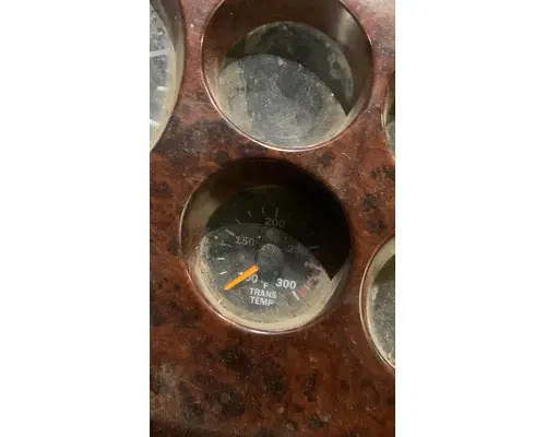 MACK CX613 VISION Instrument Cluster