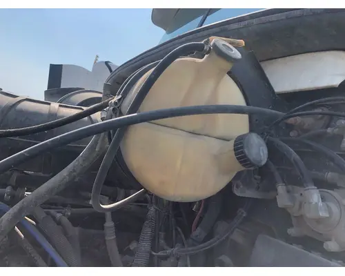MACK CX613 VISION Radiator Overflow Bottle / Surge Tank in Spencer, IA ...
