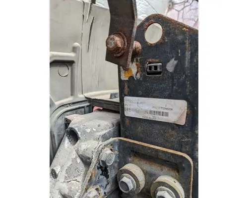 MACK CX613 VISION Radiator