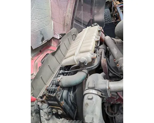 MACK CX613 VISION Radiator