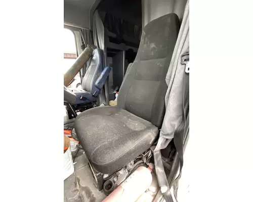 MACK CX613 VISION Seat, Front