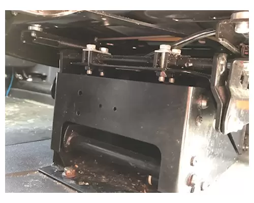 MACK CX613 VISION Seat, Front