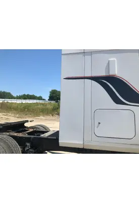 MACK CX613 VISION Sleeper Fairing