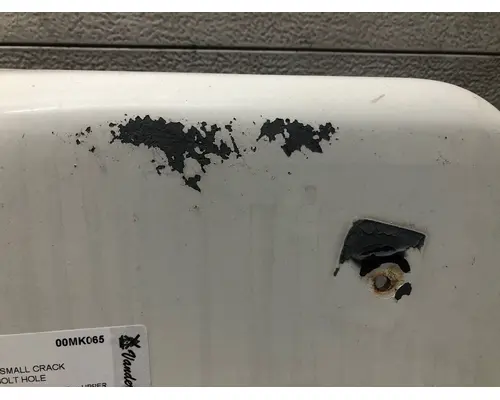 MACK CX613 VISION Sleeper Fairing