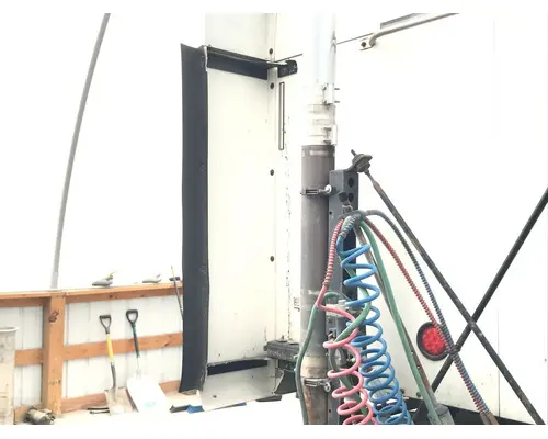 MACK CX613 VISION Sleeper Fairing