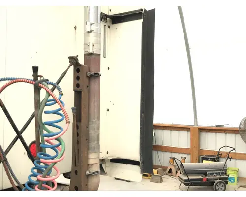 MACK CX613 VISION Sleeper Fairing