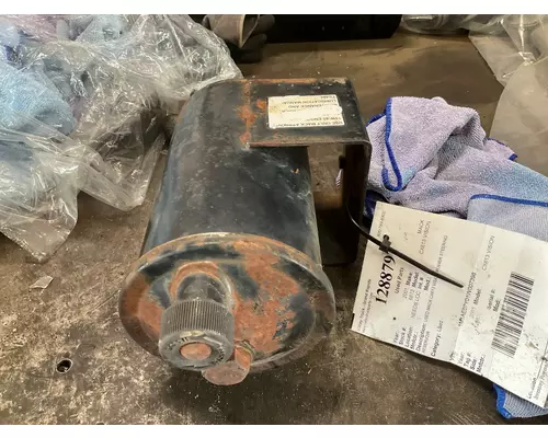 MACK CX613 VISION Used Parts
