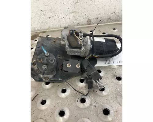 MACK CX613 VISION Wiper Motor, Windshield