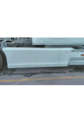 MACK CX613 CAB SKIRT/SIDE FAIRING