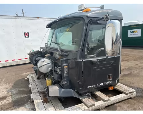 MACK CX613 Cab Assembly