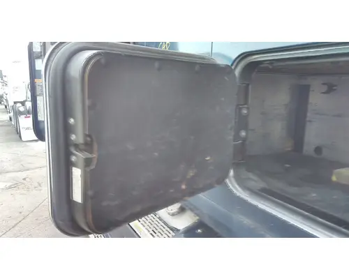 MACK CX613 DOOR, COMPARTMENT
