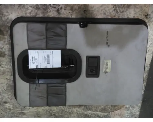 MACK CX613 DOOR, COMPARTMENT