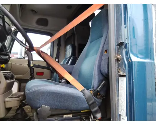 MACK CX613 SEAT, FRONT