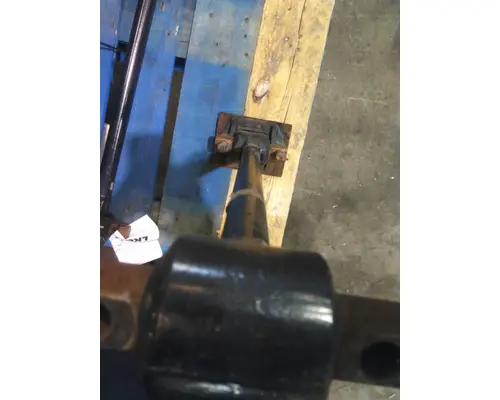 MACK CX613 TORQUE ARM