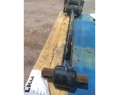 MACK CX613 TORQUE ARM