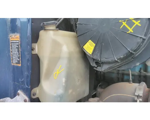 MACK CX613 WINDSHIELD WASHER RESERVOIR