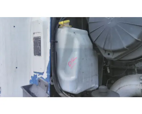 MACK CX613 WINDSHIELD WASHER RESERVOIR