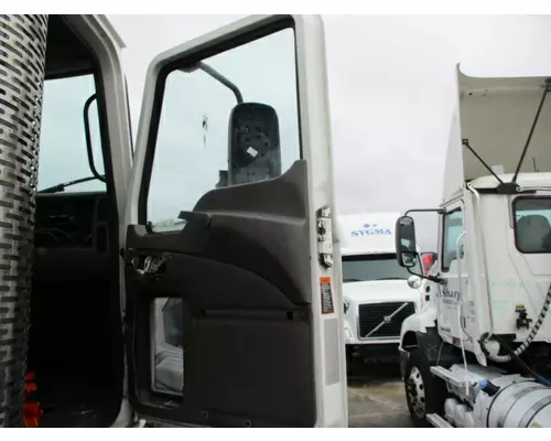 MACK CXN 2003-2007 DOOR ASSEMBLY, FRONT