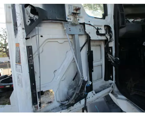 MACK CXN 2003-2007 DOOR ASSEMBLY, FRONT