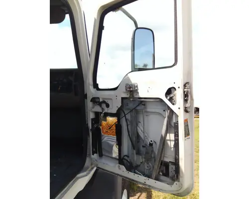 MACK CXN 2003-2007 DOOR ASSEMBLY, FRONT