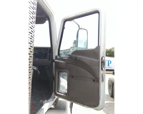 MACK CXN 2003-2007 DOOR ASSEMBLY, FRONT