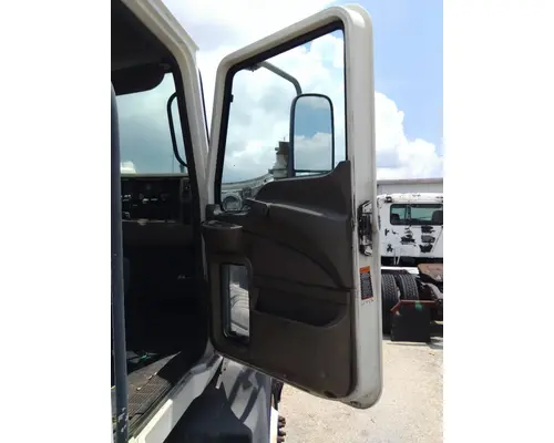 MACK CXN 2003-2007 DOOR ASSEMBLY, FRONT