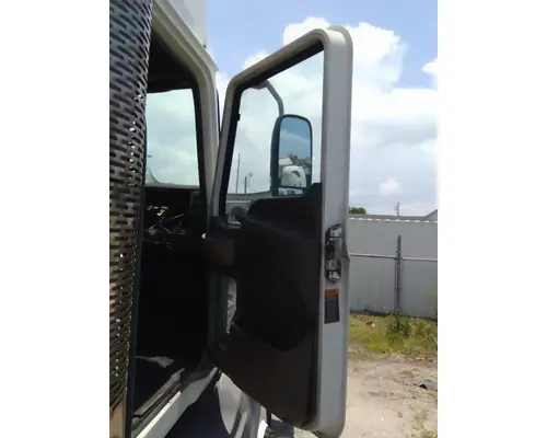 MACK CXN 2003-2007 DOOR ASSEMBLY, FRONT