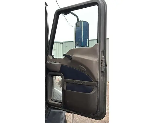 MACK CXN 2003-2007 DOOR ASSEMBLY, FRONT
