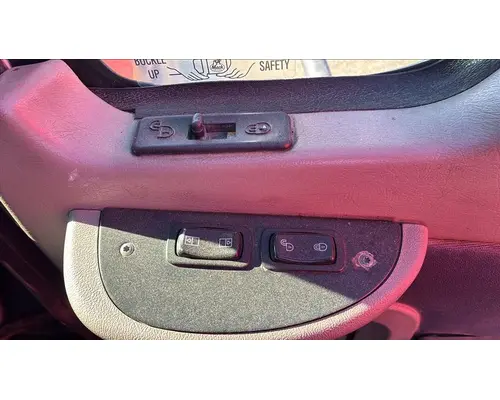 MACK CXN 2003-2007 DOOR ASSEMBLY, FRONT
