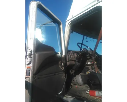 MACK CXN 2003-2007 DOOR ASSEMBLY, FRONT