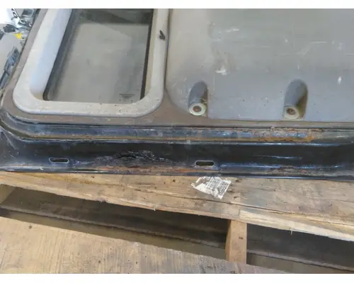 MACK CXN 2003-2007 DOOR ASSEMBLY, FRONT