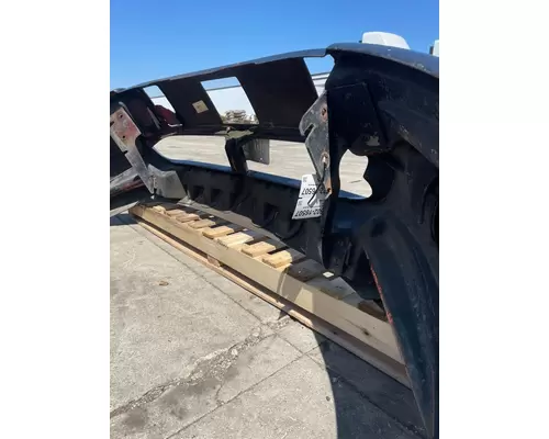 MACK CXN 613 Bumper Assembly, Front