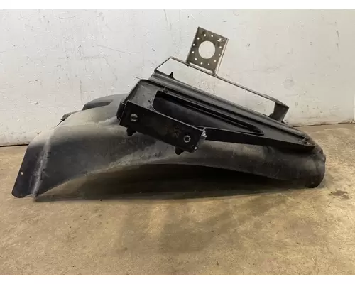 MACK CXN 613 Fender Extension