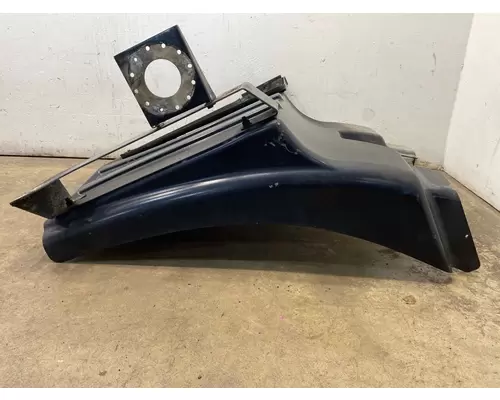 MACK CXN 613 Fender Extension