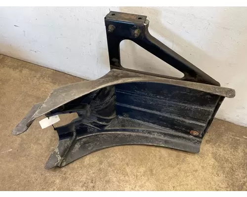 MACK CXN 613 Fender Extension
