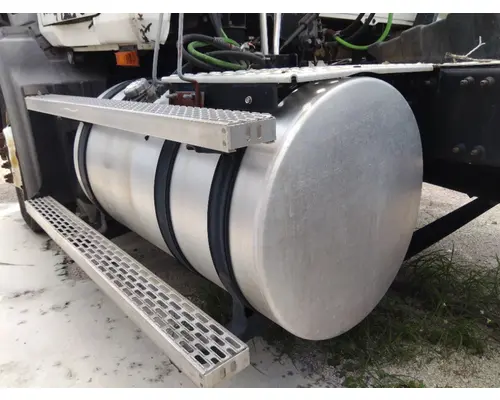 MACK CXN612 2005-2007 FUEL TANK
