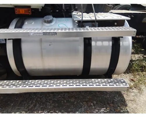 MACK CXN612 2005-2007 FUEL TANK